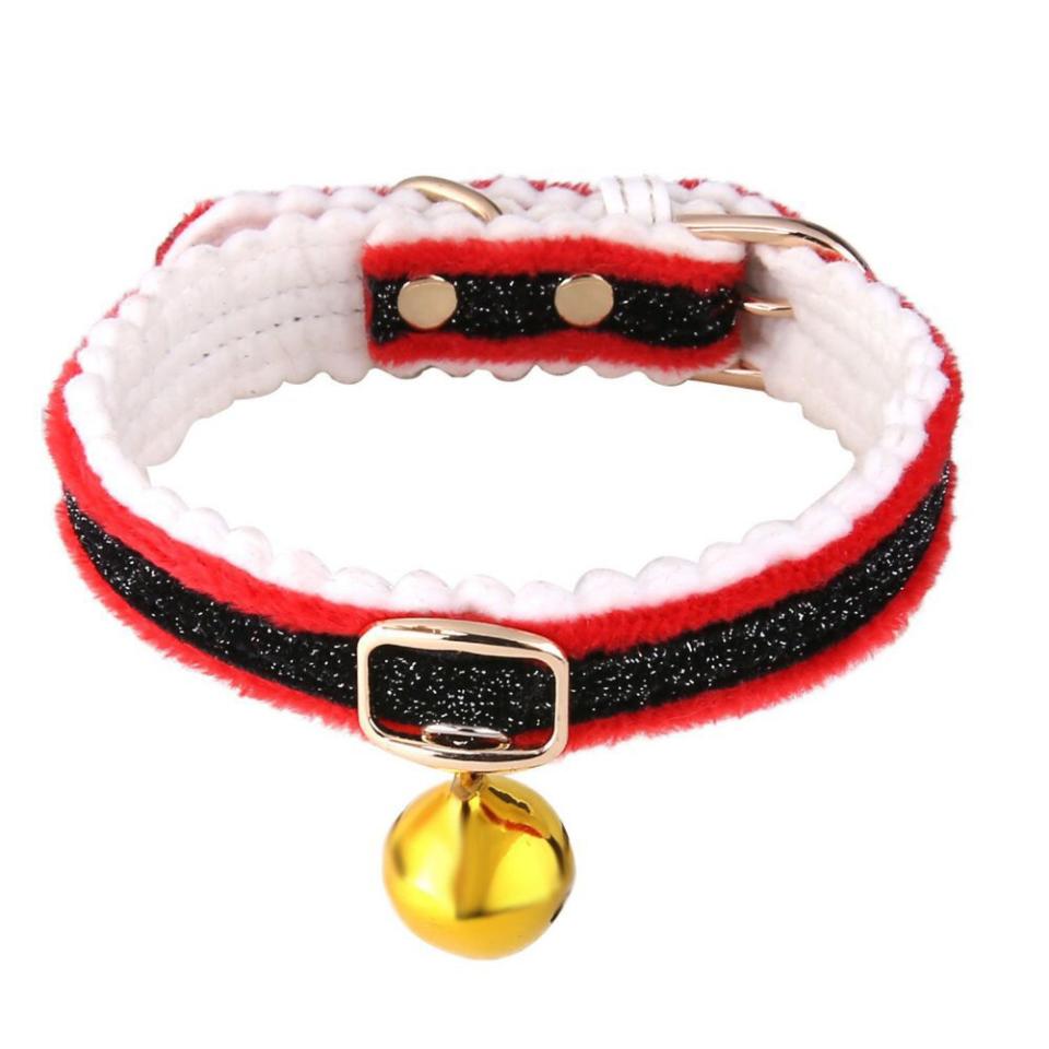 Product photo of a Christmas Cat Collar With Bell