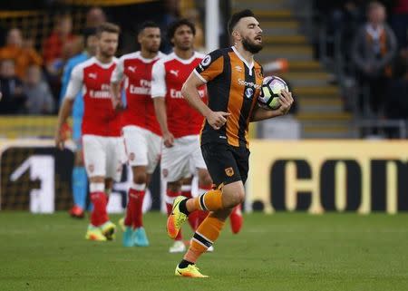 Football Soccer Britain - Hull City v Arsenal - Premier League - The Kingston Communications Stadium - 17/9/16 Hull City's Robert Snodgrass celebrates scoring their first goal Reuters / Russell Cheyne/ Livepic