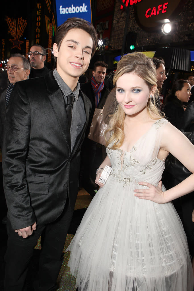 New Year's Eve LA Premiere 2011 Jake T Austin Abigail Breslin