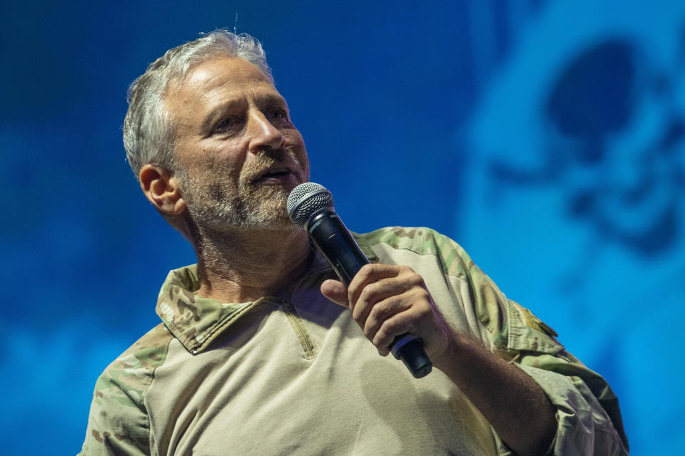 Comedian Jon Stewart delivers remarks at the opening ceremony of the Department of Defense Warrior Games, Tampa, Fla., on Saturday. (DoD photo by Lisa Ferdinando)