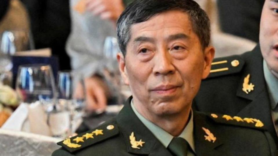 中國前國防部長李尚福去年遭免職。（圖／翻攝自X@zhenhaojin）