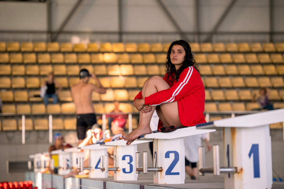 Manal Issa in 'The Swimmers'<span class="copyright">Ali Güler/Netflix</span>