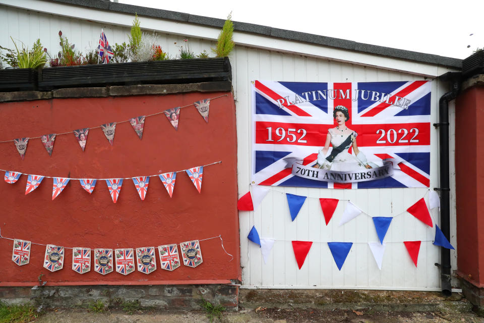 Queen's Platinum Jubilee – Decorations around the country