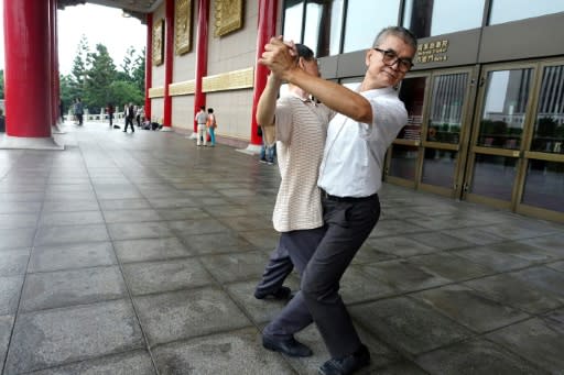 The memorial to former Taiwanese strongman Chiang Kai-shek attracts dansers of all sorts of styles - including tango