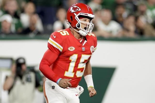 NFL Week 4 recap: Mahomes, Chiefs withstand rally by Wilson, Jets