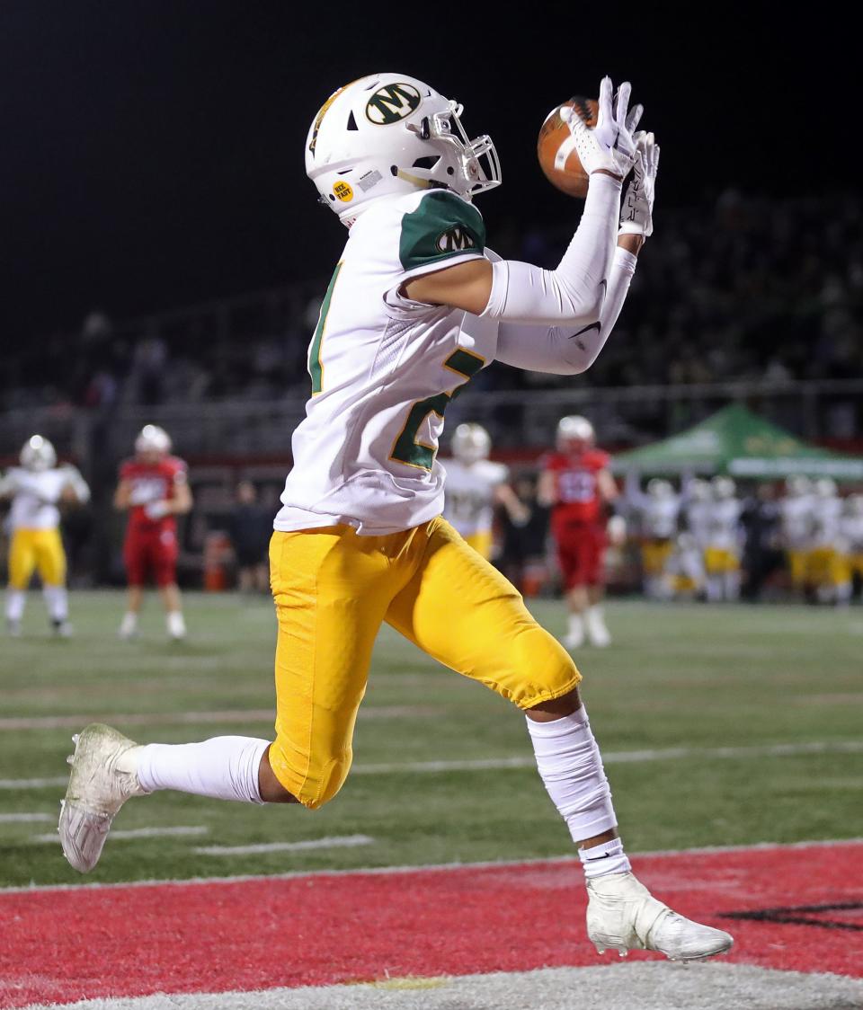 Aedyn Ruiz's interception in the end zone clinched Medina's victory over Wadsworth in a Division I regional quarterfinal Friday in Wadsworth.