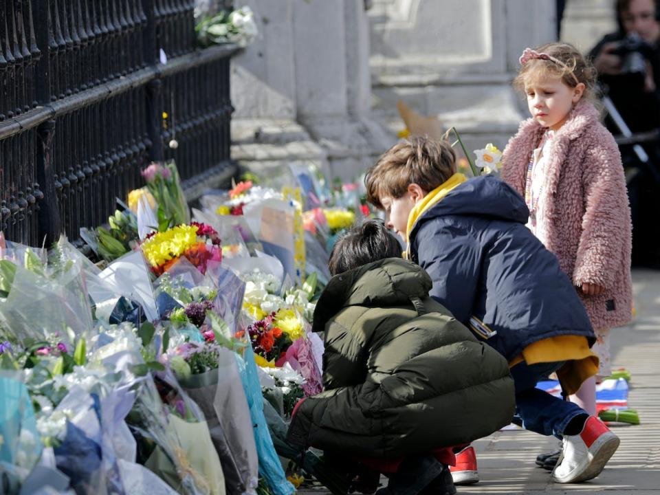 Members of the public lay floral tributes outside Buckingham Palace on April 09, 2021 in London. John Phillips:Getty Images