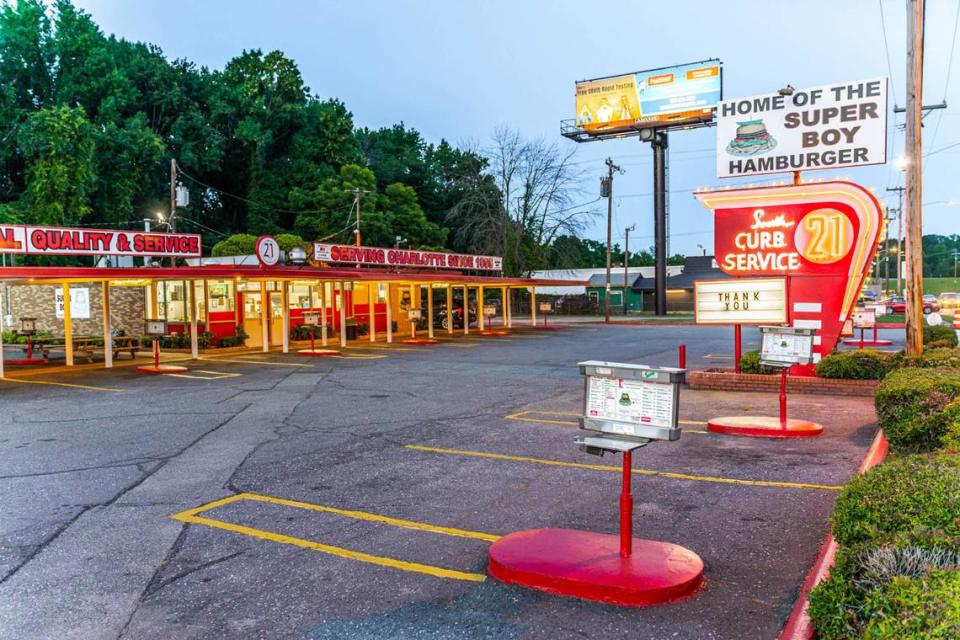 South 21 Drive-In moved to its Independence Boulevard location in 1959.