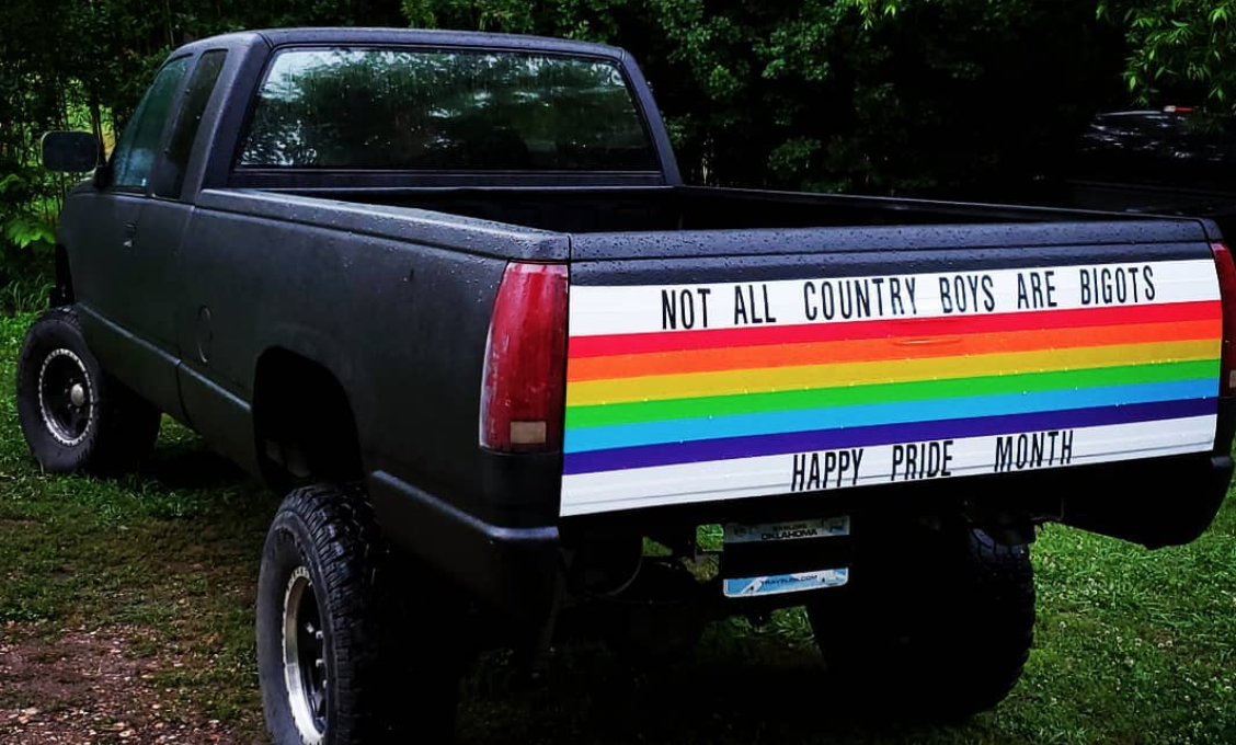 A man in rural Oklahoma decked out the tailgate of his pickup truck in honor of pride month. (Photo: Facebook)