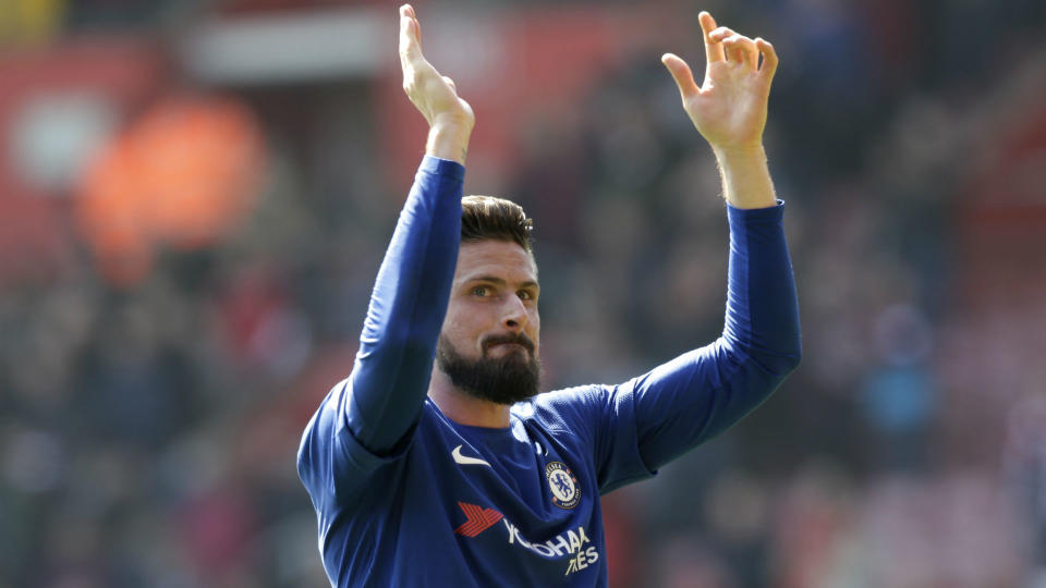 Olivier Giroud scored twice as a substitute to help Chelsea beat Southampton 3-2.