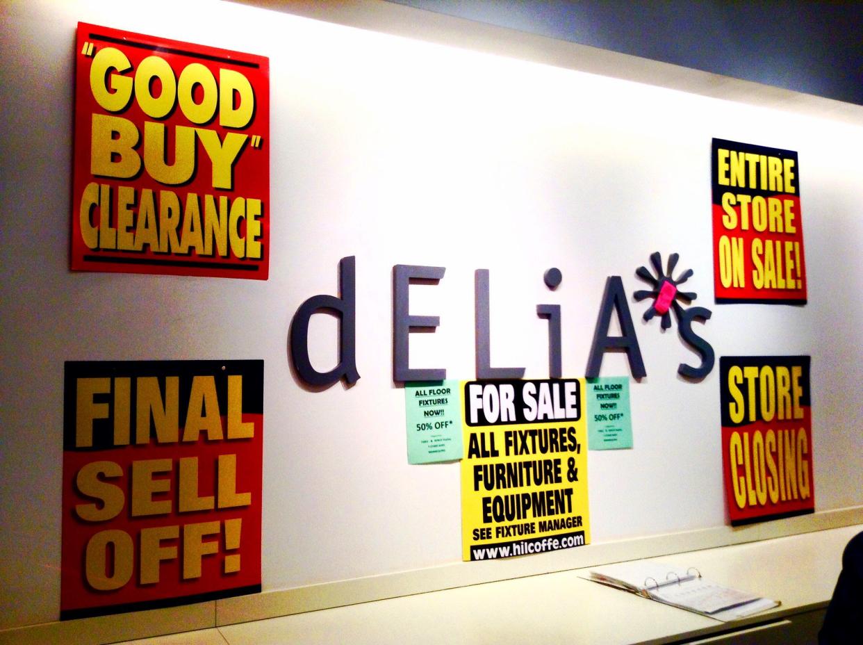 Delia's Clothing Store