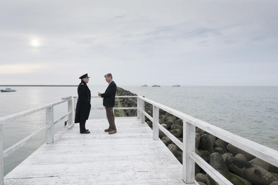 Christopher Nolan, right, and Kenneth Branagh on the set of "Dunkirk.