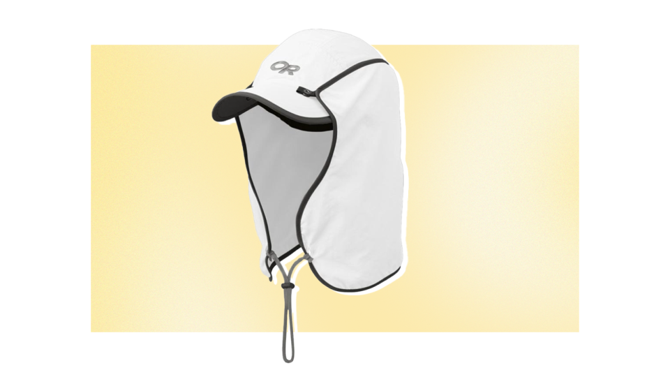 This lightweight cap and cape have a UPF 50 rating to prevent sun damage to your hair, scalp, face, and neck.