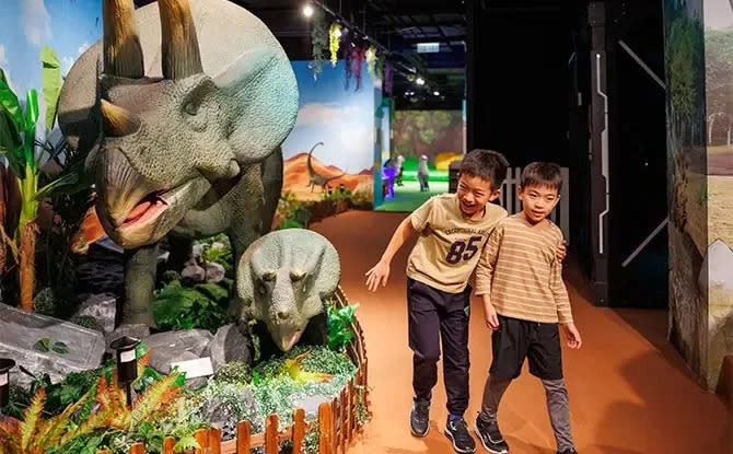 activities during june school holidays - roarr! dinosaur adventure park 2.0