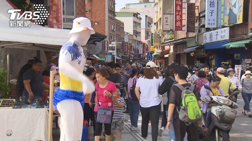 有網友在淡水老街見到三峽特色美食。（示意圖／TVBS）