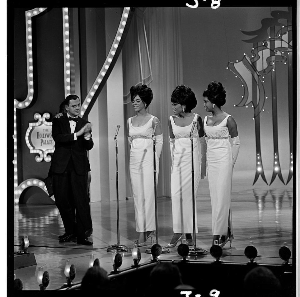 The Supremes on "The Hollywood Palace"