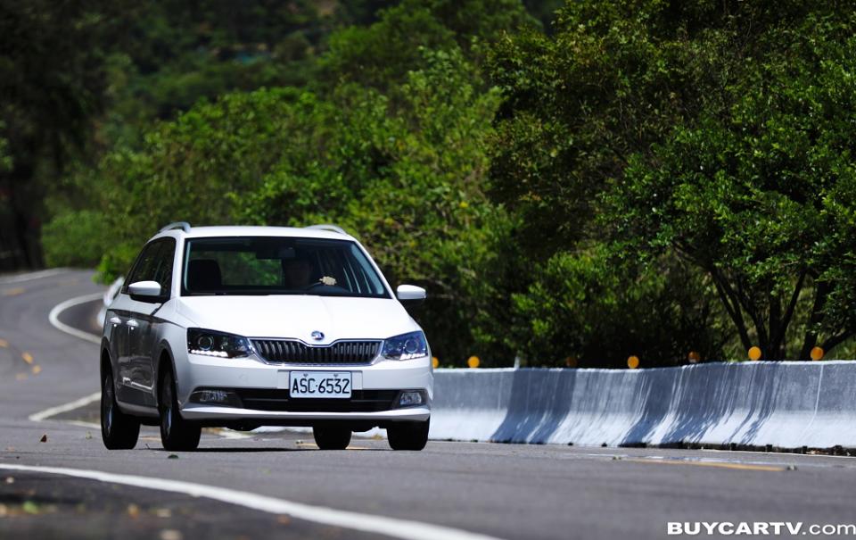 面面俱到的空間魔術師 Škoda Fabia Combi 1.2TSI