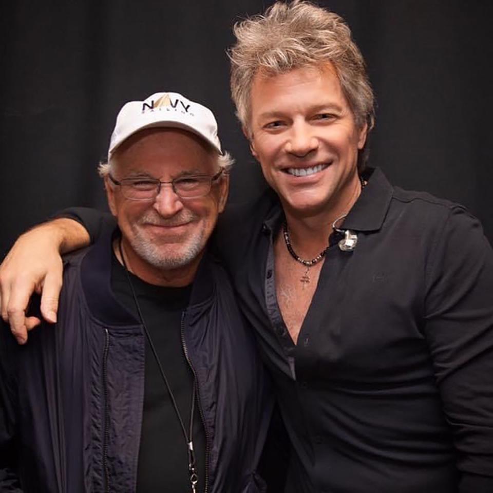 Jon Bon Jovi, Jimmy Buffett, Instagram