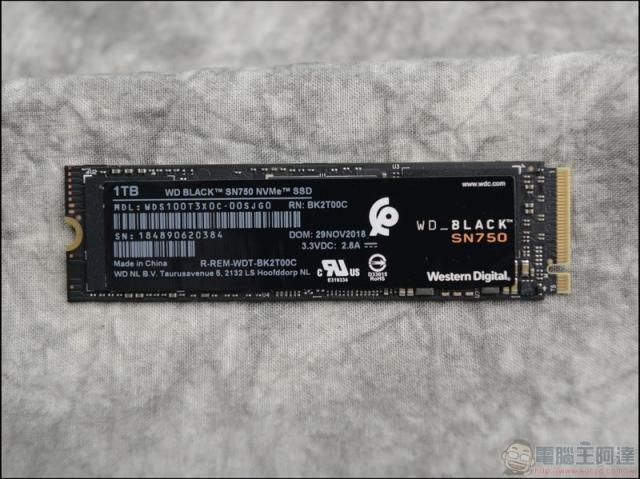 Western Digital最速儲存平台WD BLACK SN750 NVMe SSD開箱