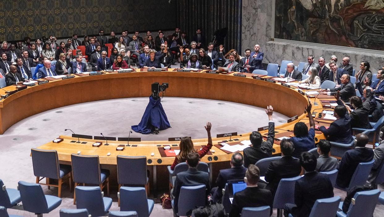 United Nations Security Council vote on a new U.S. resolution on the conflict between Israel and Palestinians, which was vetoed by Russia and China (AP)