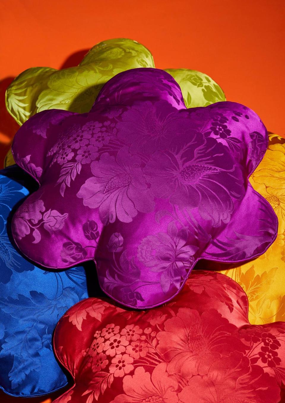 cushions covered in damask by prelle from uchronia