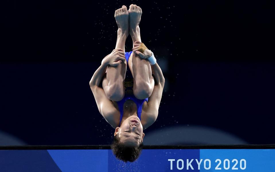 Hongchan Quan leads in the Women's 10m Platform semi final - GETTY IMAGES