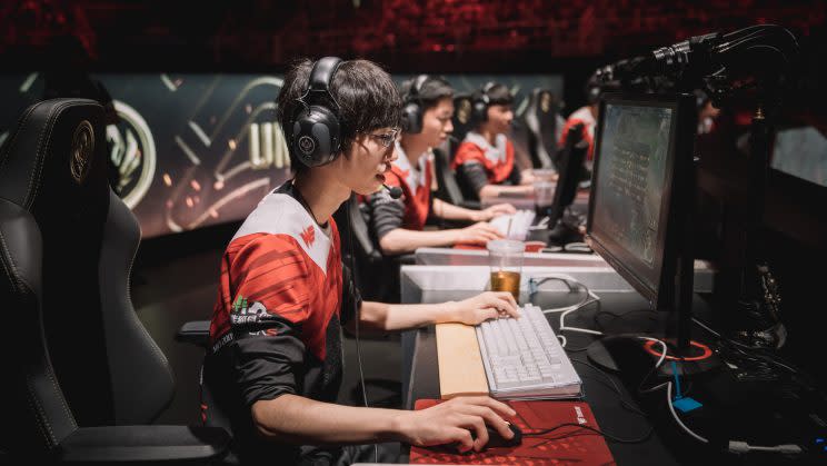 Team WE top laner Ke “957” Changyu at the 2017 Mid-Season Invitational (Riot Games/lolesports)