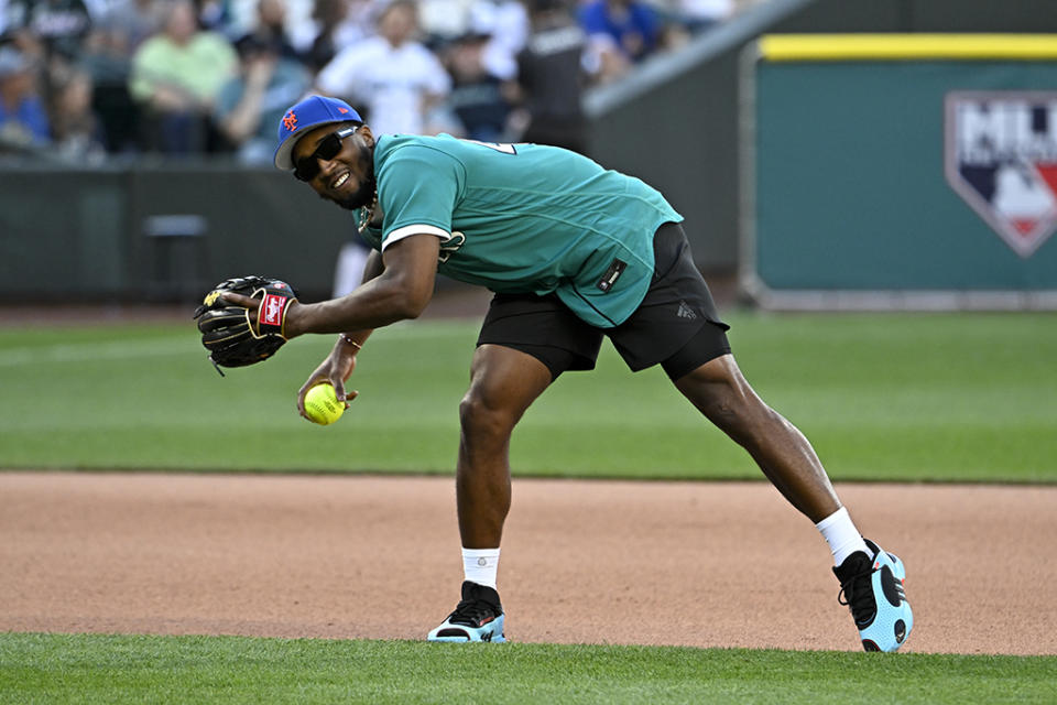 Donovan Mitchell Adidas D.O.N. Issue 5 2023 MLB All-Star Celebrity Softball Game T-Mobile Park Seattle