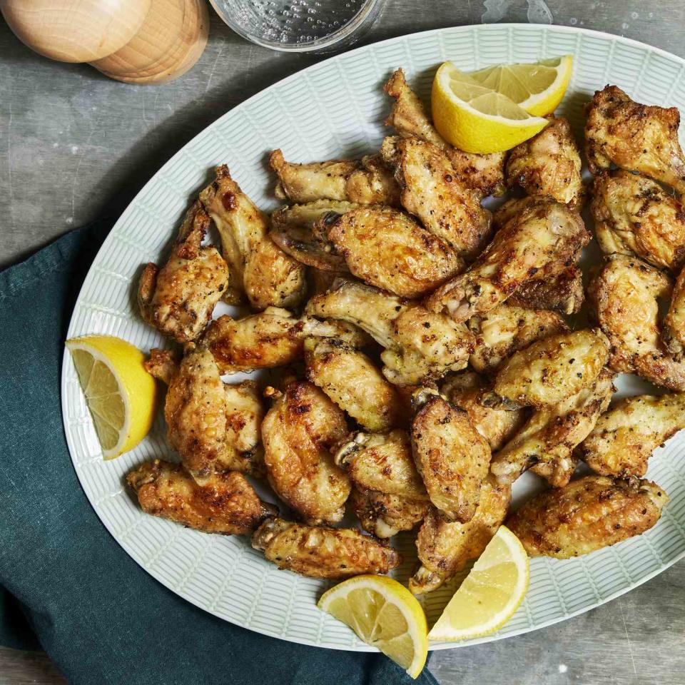 Crispy Oven-Baked Lemon-Pepper Chicken Wings