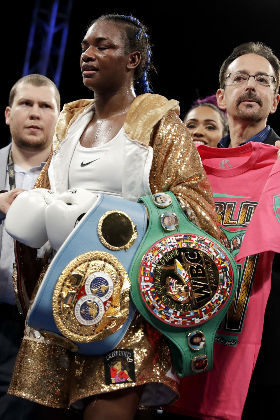 Claressa Shields celebrates her win against Belgium's Femke Hermans during their WBC/IBF/WBA middleweight title boxing match, Saturday, Dec. 8, 2018, in Carson, Calif. (AP Photo/Chris Carlson)