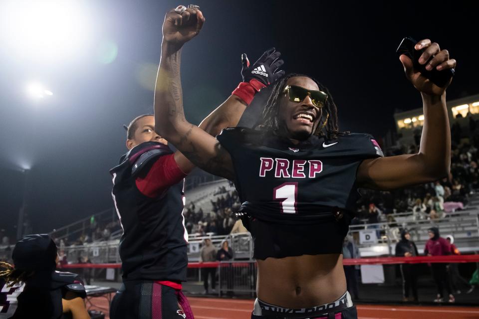 St. Joseph's Prep senior Omillio Agard (1) is one of nine high school defensive players the Badgers signed Wednesday on the first day of the early signing period.