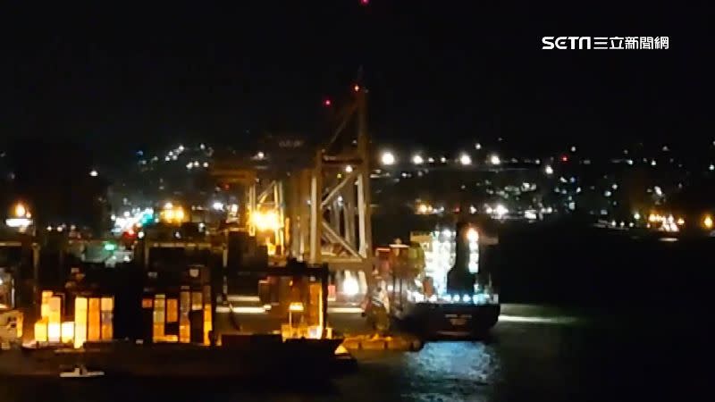 基隆港17日凌晨發生一起工安意外，擔任港埠指揮手的朱姓男子當場死亡。