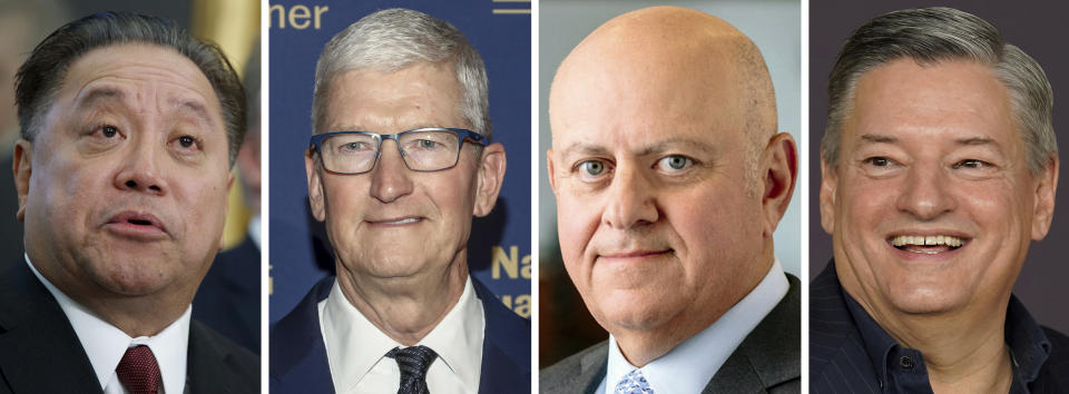 ARCHIVO - De izquierda a derecha: Hock Tan, de Broadcom Inc.; Tim Cook, de Apple Inc.; Hamid Moghadam de Prologis Inc.; y Ted Sarandos, de Netflix. (AP Photos, archivo)