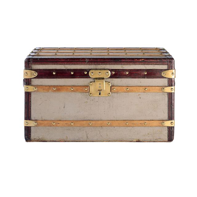 Louis Vuitton Lilly Pons leather trunk