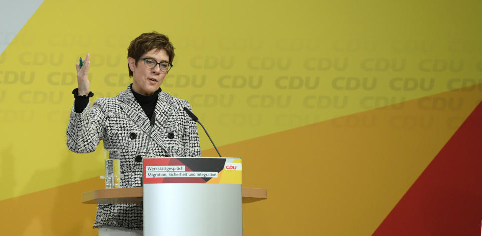 Muss erst noch hineinwachsen in ihre Rolle: Annegret Kramp-Karrenbauer (Foto: REUTERS/Annegret Hilse/File Photo)