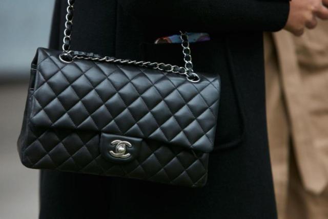 inside authentic chanel flap bag