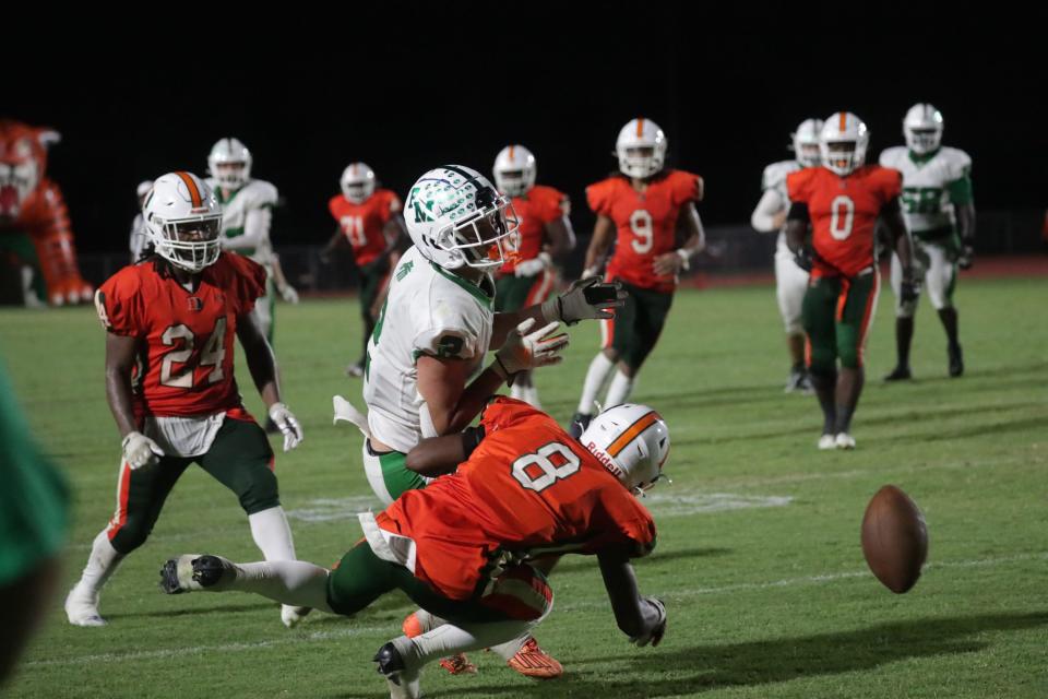 Fort Myers and Dunbar face off in a high school football matchup on Friday, Sept. 15, 2023, at Dunbar High School. Dunbar won 40-39 in double overtime.