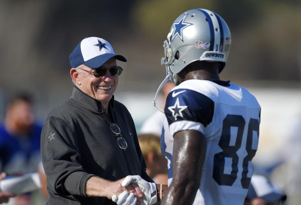 Not happening: Dez Bryant, right, expressed a desire to return to the Dallas Cowboys, but owner/GM Jerry Jones said it’s not going to happen. (AP)