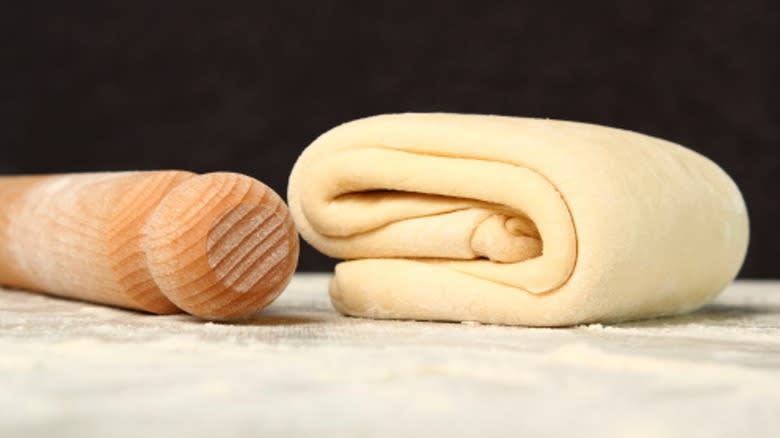 Uncooked puff pastry 