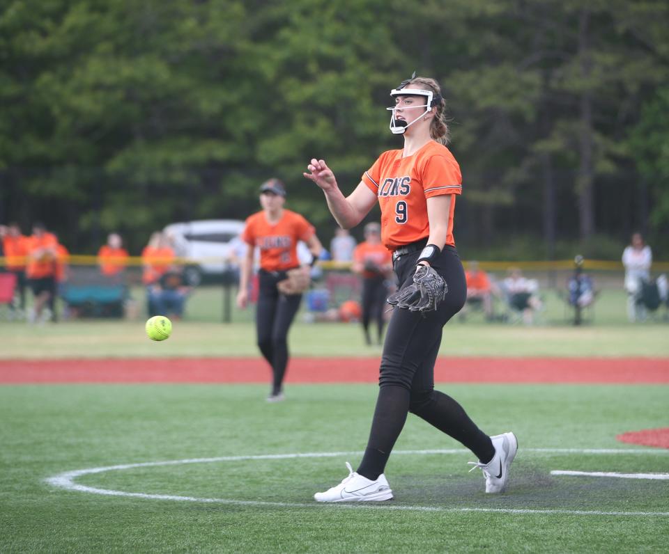 Wellsville's Makenzie Cowburn pitches during the New York State Softball Championship semifinal versus Marlboro on June 9, 2023. 