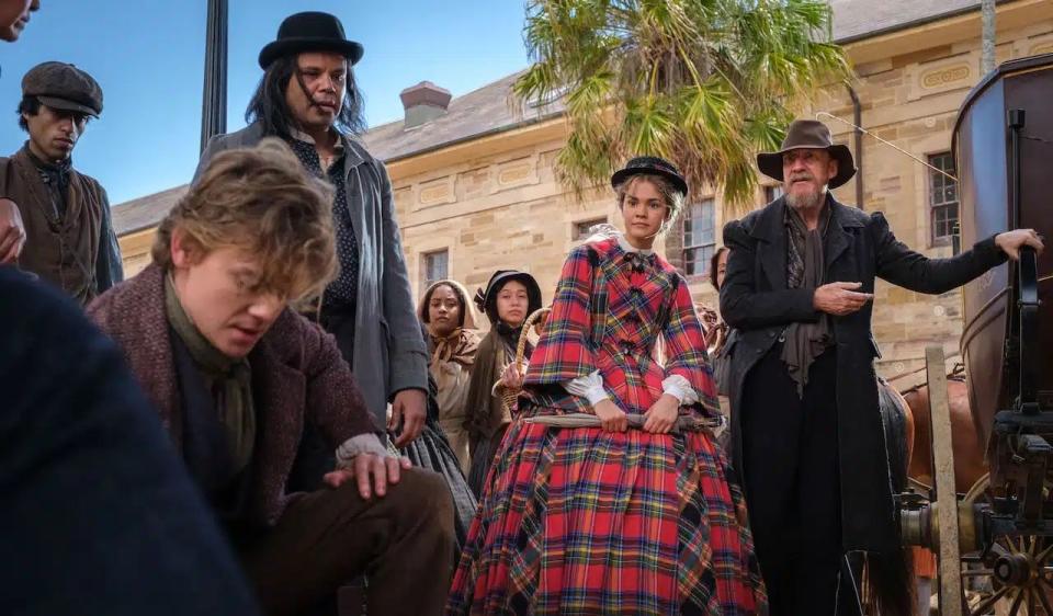 maia mitchell, david thewlis and thomas brodiesangster, the artful dodger