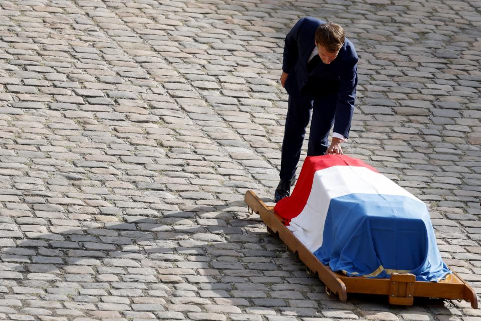 Mort de Jean-Paul Belmondo : de personnalités lui ont rendu hommage aux Invalides