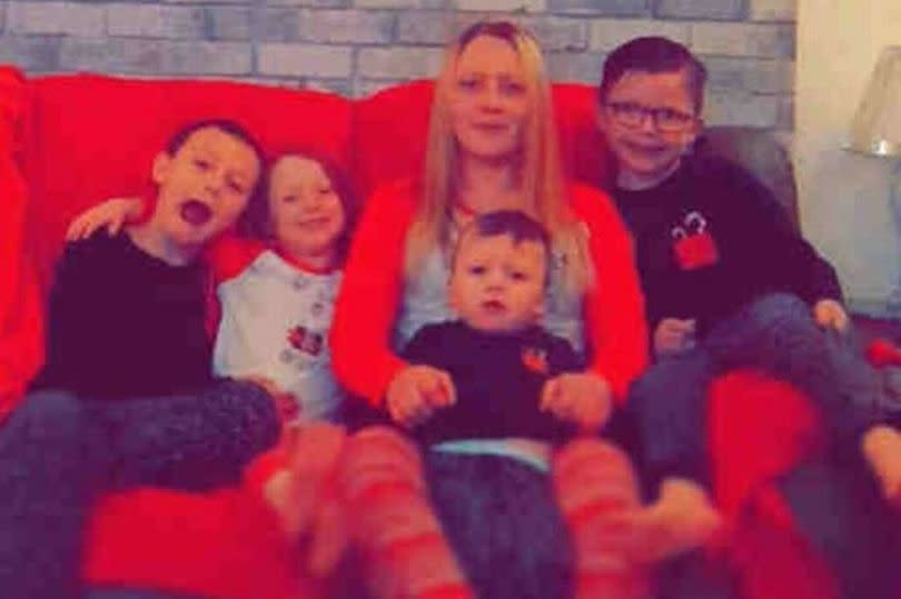 Police issue urgent appeal for mum missing with her four young children. (Reach)