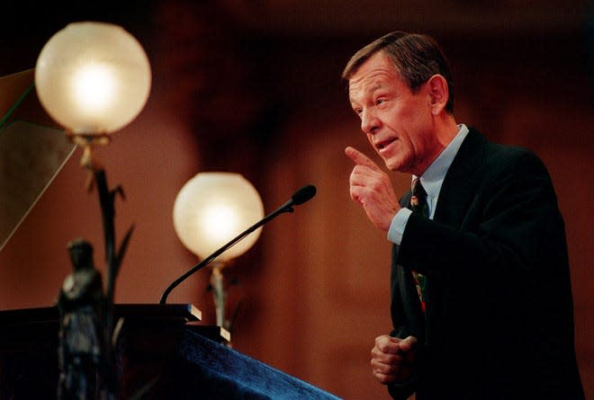 Former Ohio Gov. George Voinovich