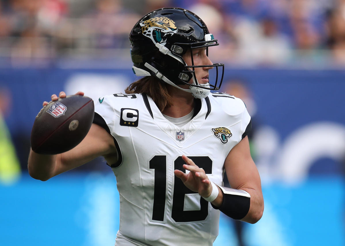 NFL DFS Picks: Yahoo Plays and Strategy for Week 2 Sunday Baller