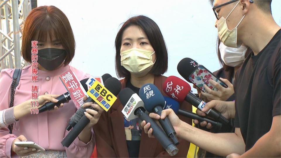 兩個女人的戰爭！ 許淑華反擊徐巧芯 　否認為林秉樞「下條子」喬警力