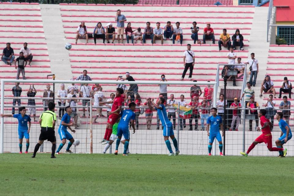 SEA Games: Singapore vs Myanmar