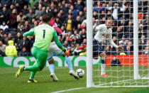 Soccer Football - Premier League - Tottenham Hotspur v West Ham United - Tottenham Hotspur Stadium, London, Britain - April 27, 2019 West Ham's Fabian Balbuena clears a shot off the line from Tottenham's Vincent Janssen REUTERS/David Klein