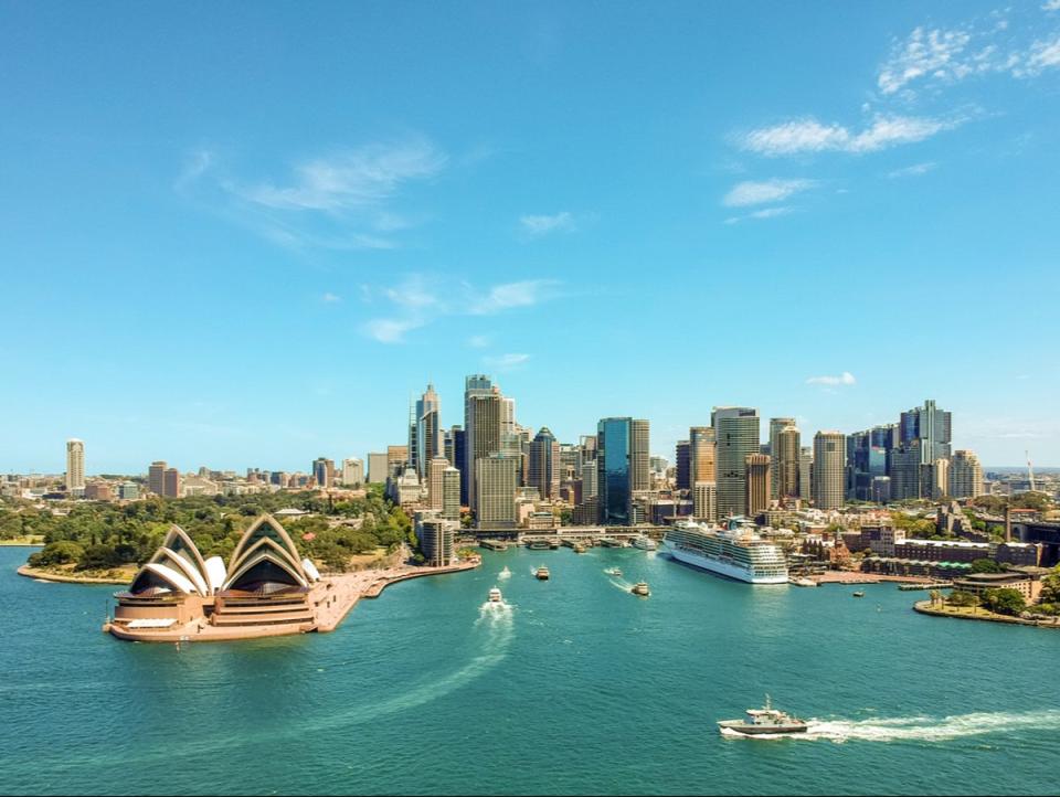 A Sydney Harbour dinner cruise and Rottnest Grand Island tour are included in the discounted tour (Getty Images/iStockphoto)