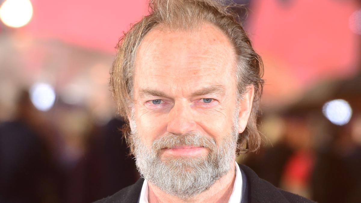 Hugo Weaving calls on young people to 'go on strike for the environment